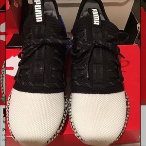 Puma Hybrid Rocket Runner